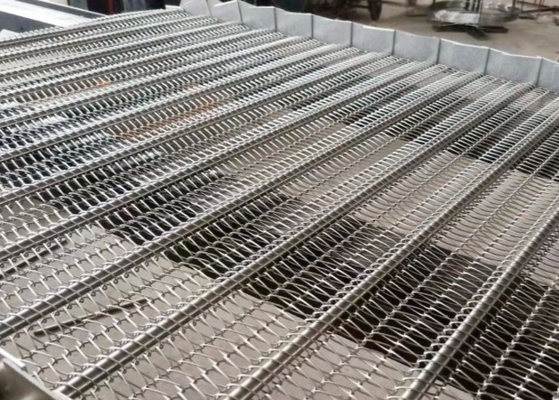 Przekąski Siatkowy przenośnik taśmowy do smażenia Stal nierdzewna spożywcza